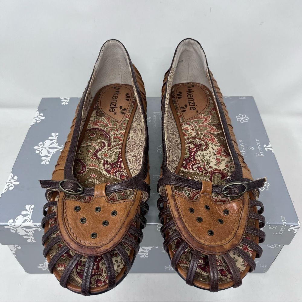 Kenzie Freya Leather Distressed Crinkle Strap Laced Toe Kitten Heel - Picture 3 of 11